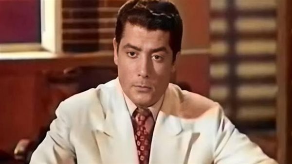 الراحل شكري سرحان