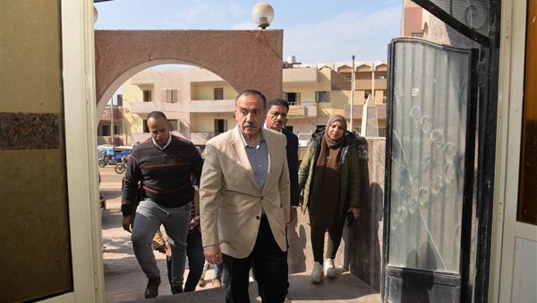 محافظ أسيوط 