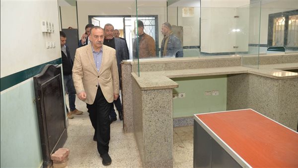 جولة المحافظ