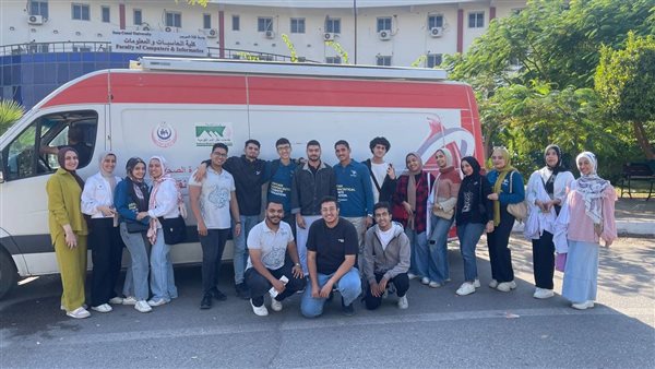 طلاب جامعه قناه السويس