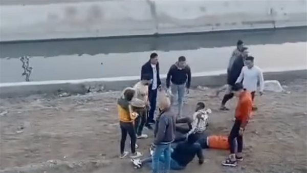 حادث انقلاب ميكروباص