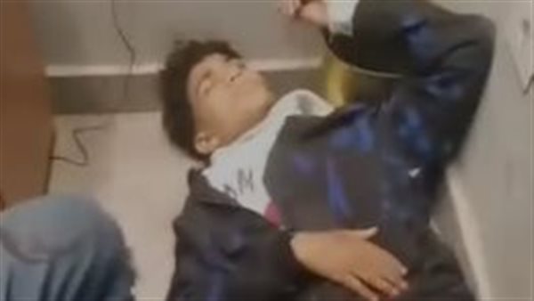 التعدي على طالبين