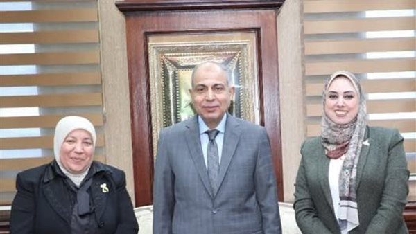 لقاء محافظ المنيا