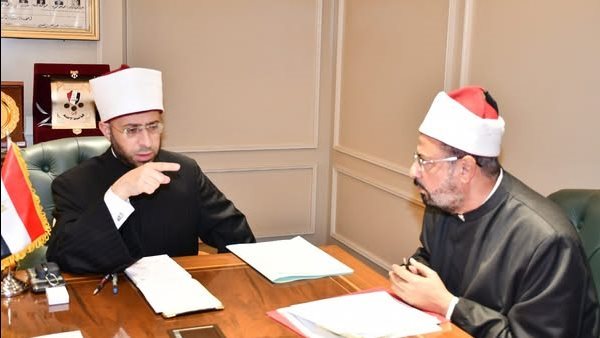 اجتماع وزير الأوقاف