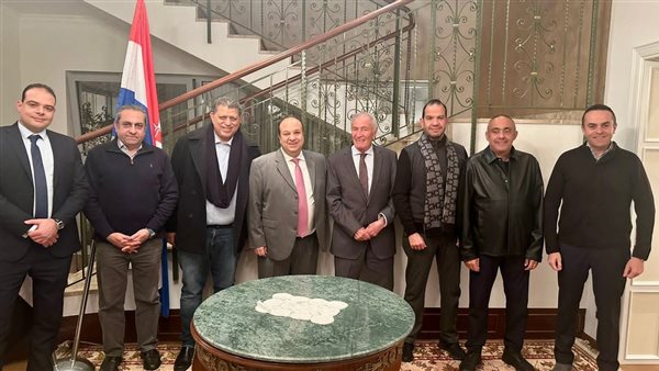 خلال اللقاء