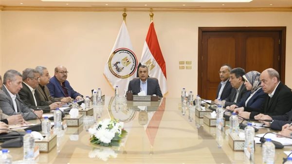 اجتماع  وزير الدولة