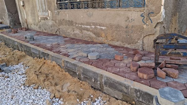  تركيب بلاط الإنترلوك