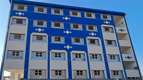 مدرسة  البورة الإبتدائية