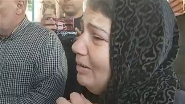 يا بنتي الحب لعنه..