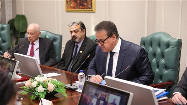 الدكتور خالد عبد