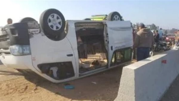 حادث انقلاب سيارة