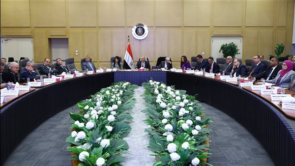 اجتماع وزير الصناعة