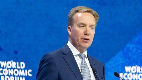  رئيس المنتدى الاقتصادي