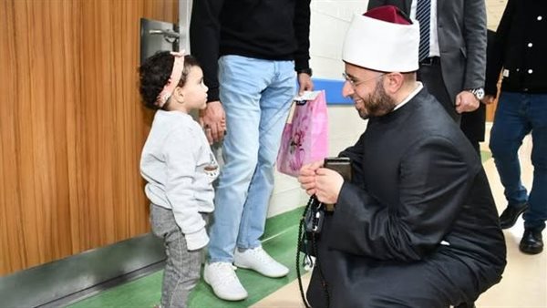 وزير الأوقاف خلال