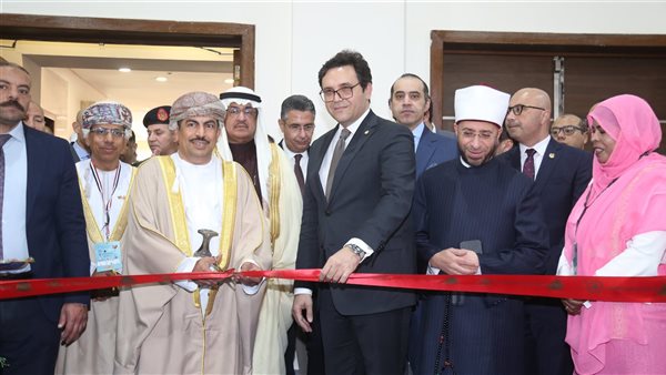 افتتاح معرض الكتاب