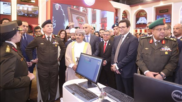 افتتاح معرض الكتاب