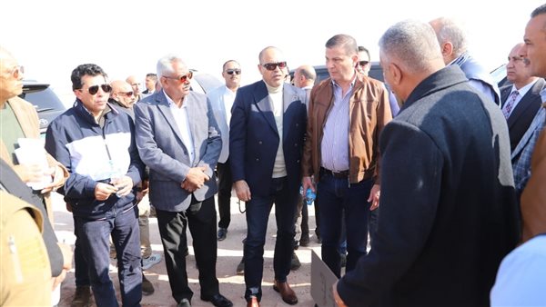 الوزراء الثلاثة خلال