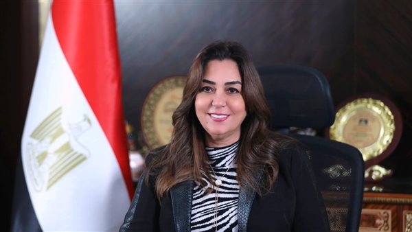 الدكتورة منال عوض