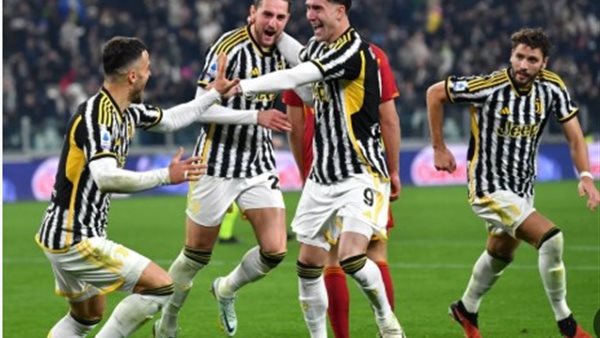 لاعبي يوفنتوس 