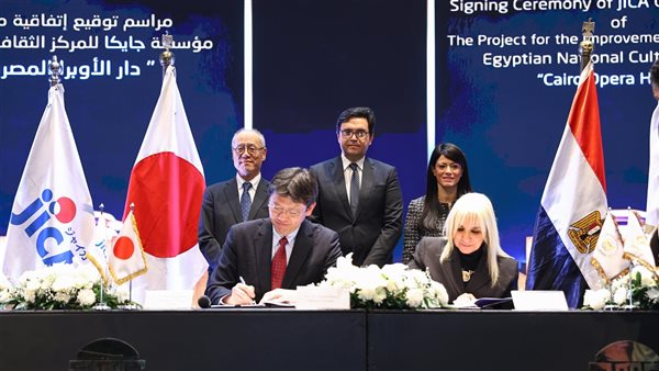 وزيرا التخطيط والثقافة