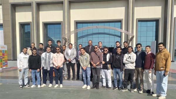 وفد طلابي بجامعة