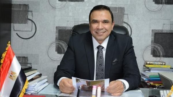 مدحت بركات،  رئيس