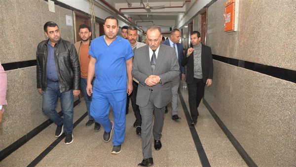 محافظ أسيوط يفاجئ