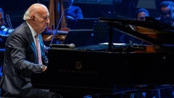 الموسيقار العالمي