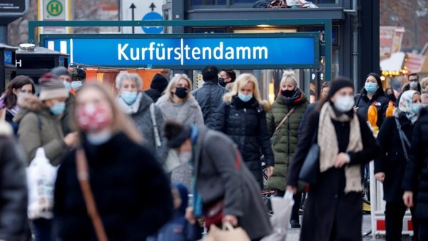 فيروس كورونا يتفشى