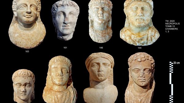 صورة من الأُثار 