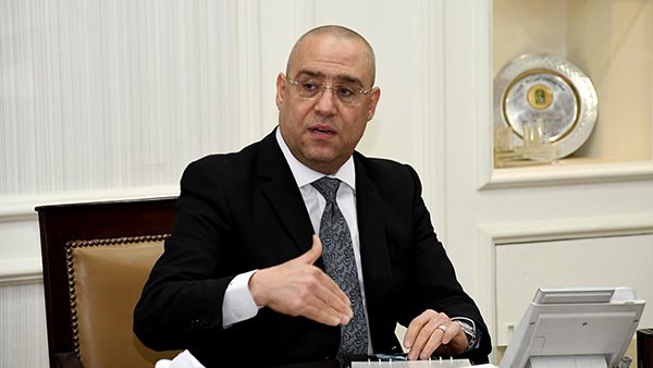 وزير الاسكان عصام