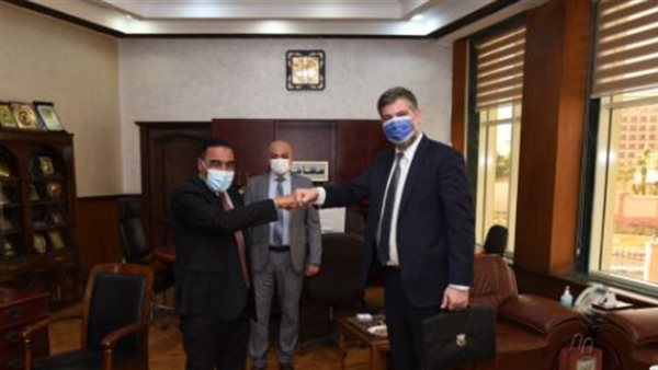 صورة من اللقاء 