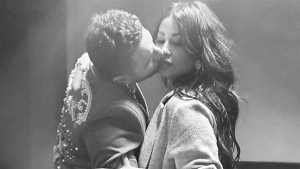 أحمد الفيشاوي وزوجته