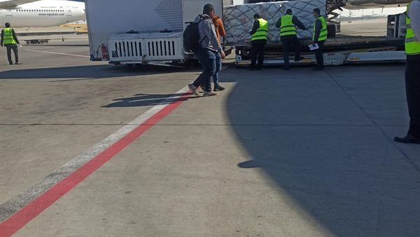 صورة من شحنة اللقاح