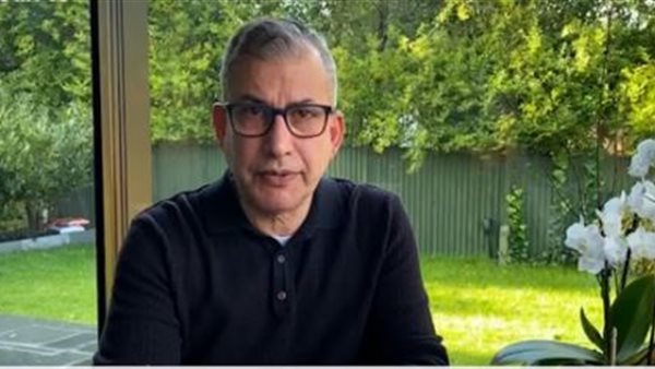  الدكتور أحمد المشتت