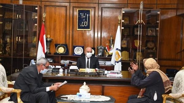 محافظ قنا اللواء