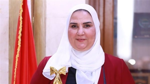 نيفين القباج - وزيرة