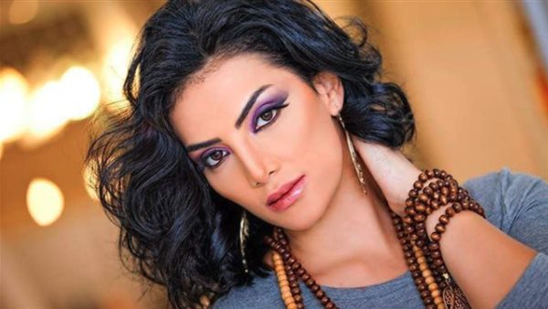 الفنانة حورية  فرغلي