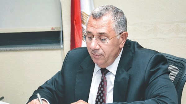 السيد القصير - وزير