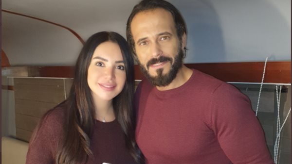 يوسف الشريف وزوجته