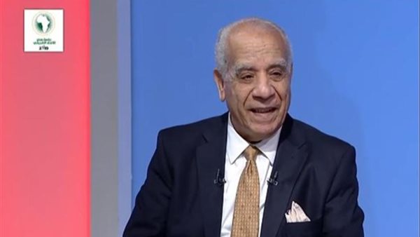  السفير إبراهيم الشويمي،