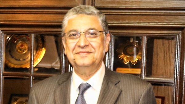  الدكتور محمد شاكر