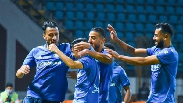 لاعبي سموحة 