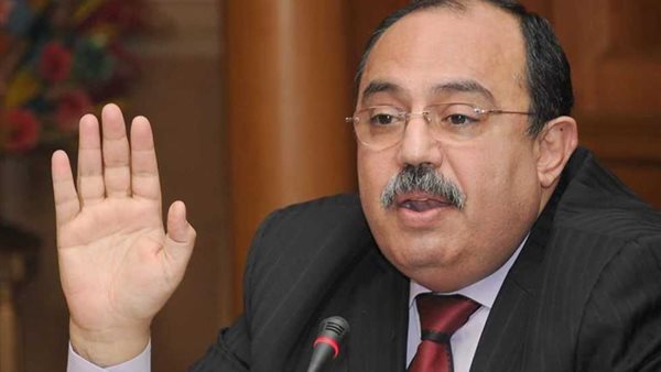  الدكتور محمد عبد