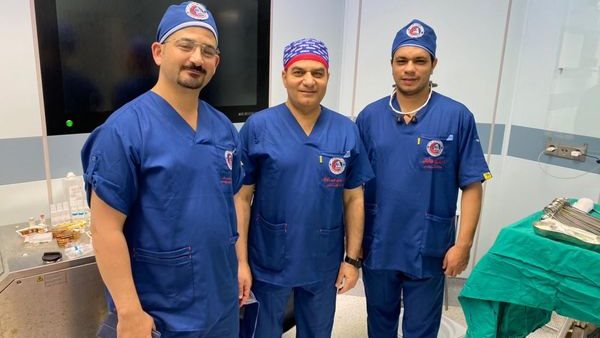 الطاقم الطبي