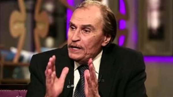 عزت العلايلي