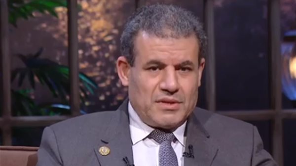 الدكتور يوسف عبد