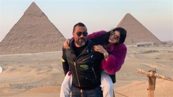 ماجد المصري وزوجته