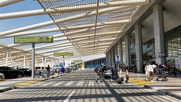 مطار القاهرة - صورة