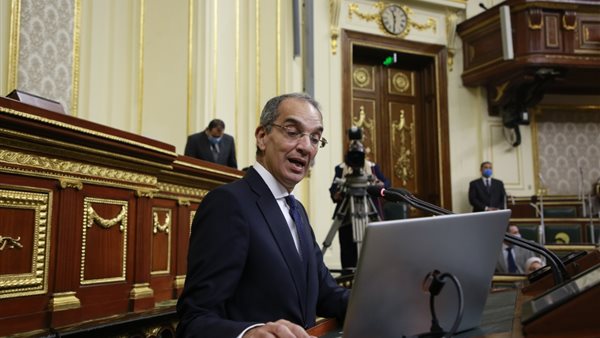 وزير الاتصالات بالبرلمان